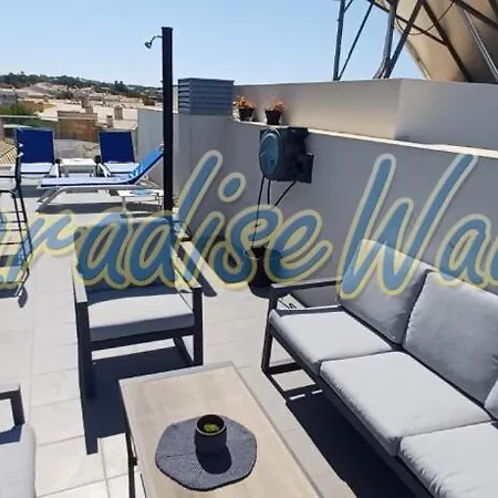 Maison Avec Piscine Et Jacuzzi Holiday home